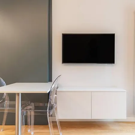 شقة Elegante Monolocale Sui Navigli